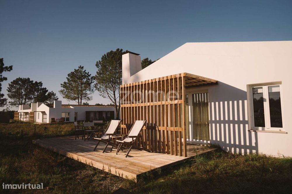 T1 - Craveiral Farmhouse