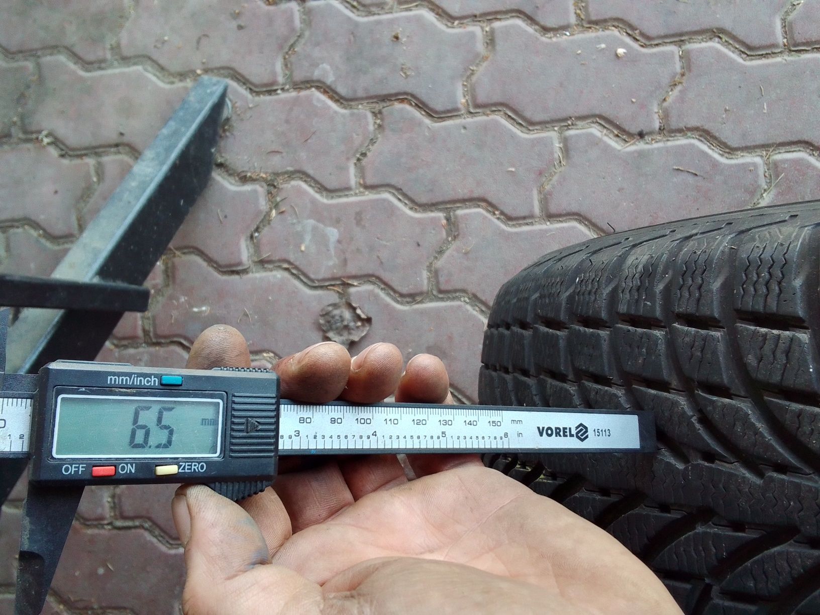 Opona zimowa 215/70r16 MICHELIN 6.5mm