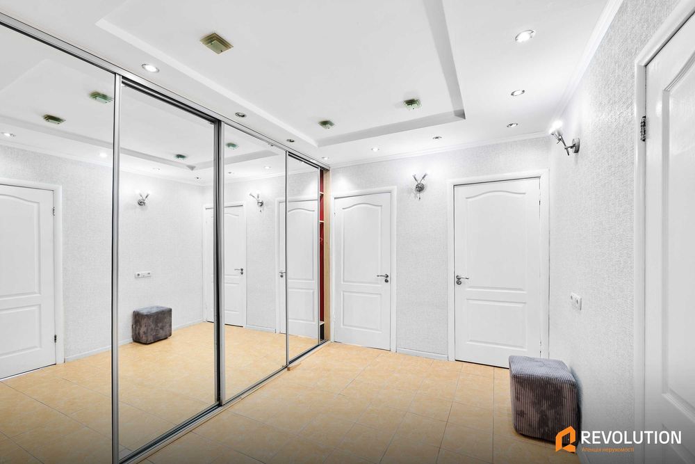 БЕЗ % оренда Дарницький Район, вул Вербицького 28