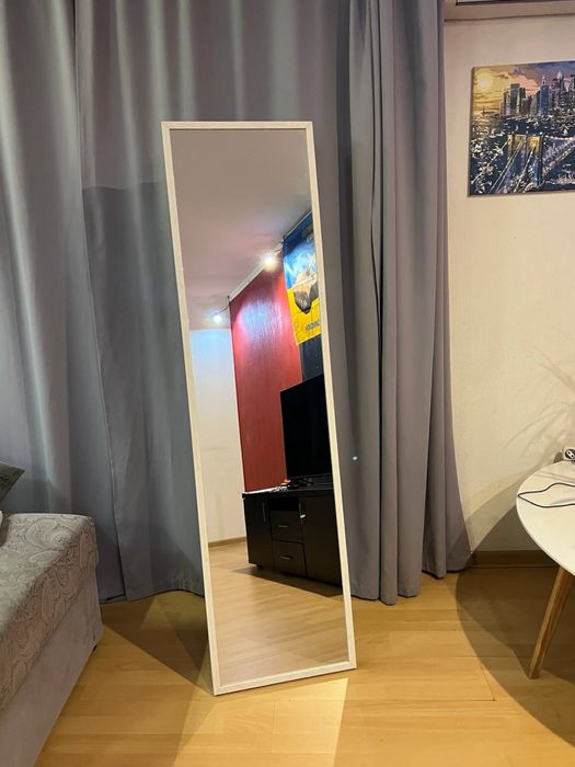 Дзеркало підлогове в рамі 40х160