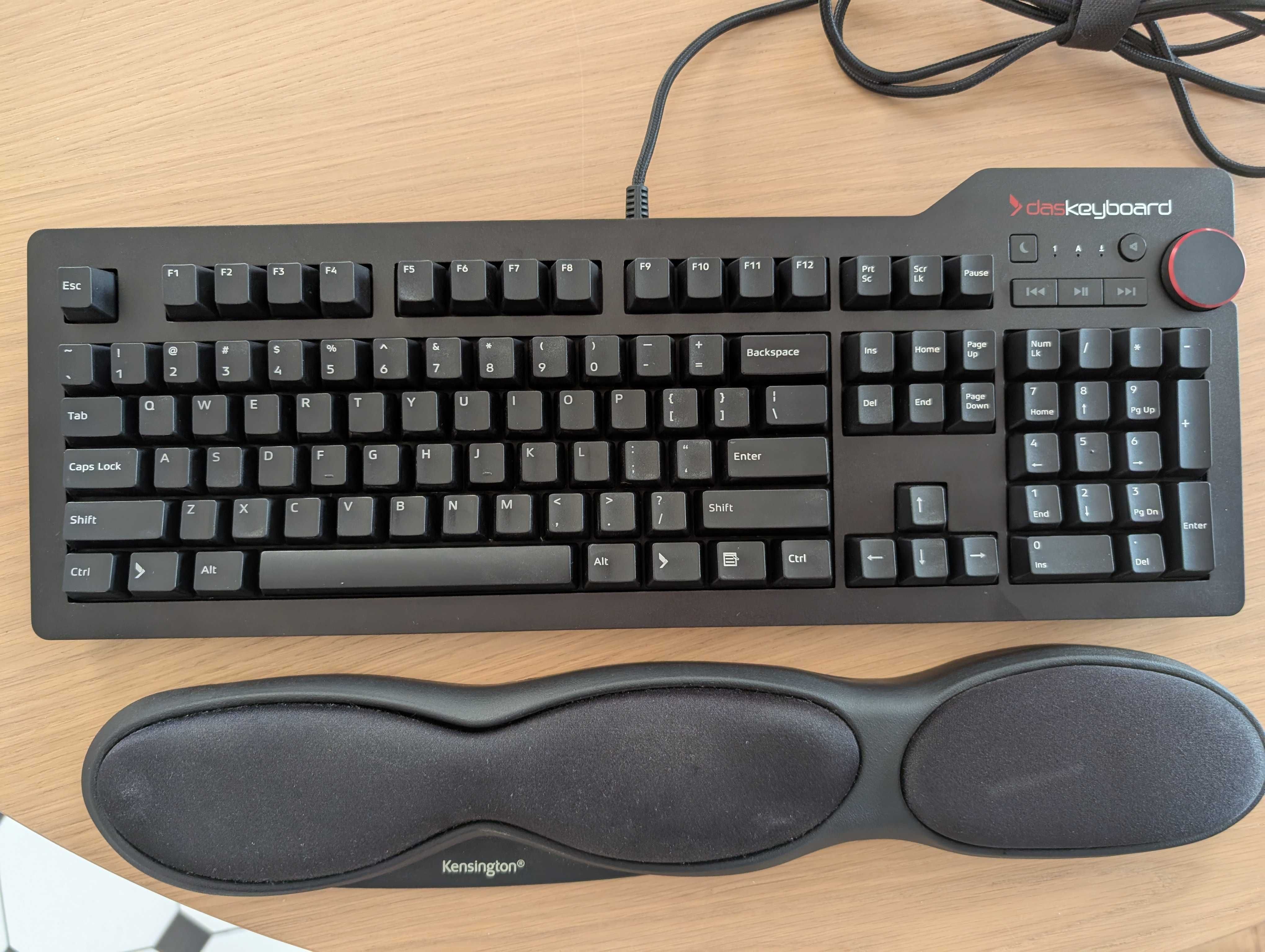 Das Keyboard 4 Professional (Cherry MX Brown) / Daskeyboard