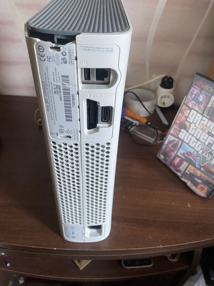 Консоль Xbox 360 Fat