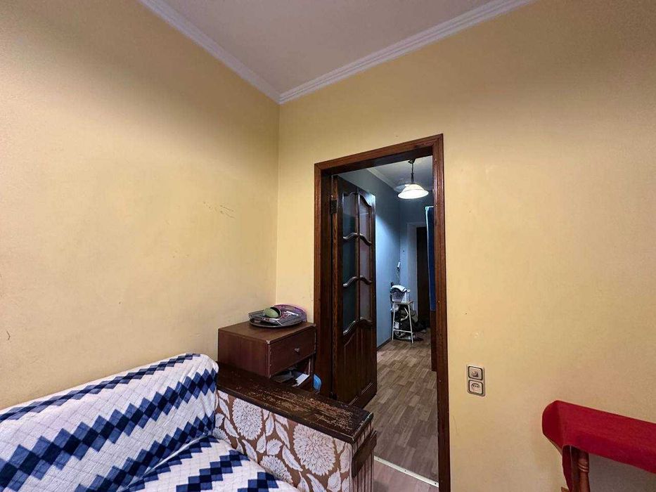 Продам квартиру, кирпичный дом 6 Фонтана