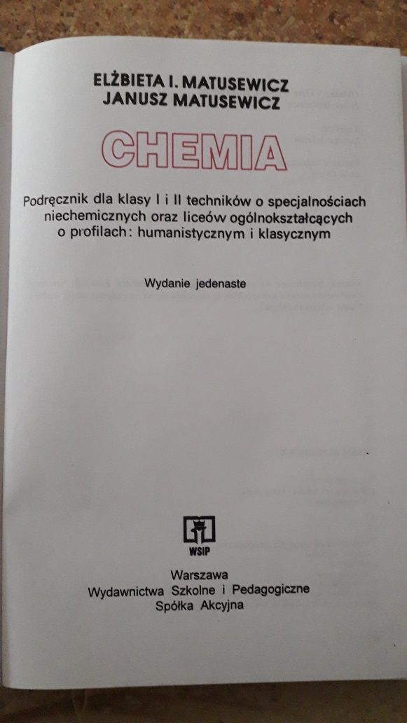 Podręcznik do chemii dla klasy I i II technikum i liceum