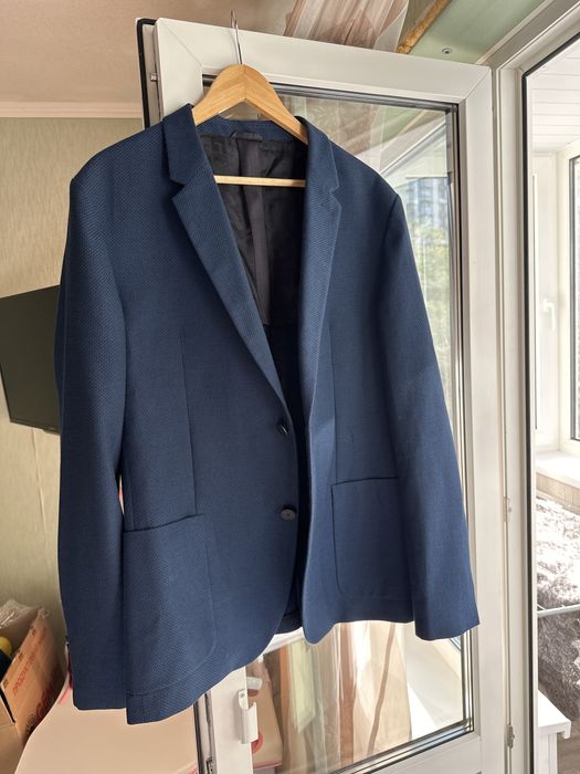 Продам пиджак Hugo Boss Оригинал!