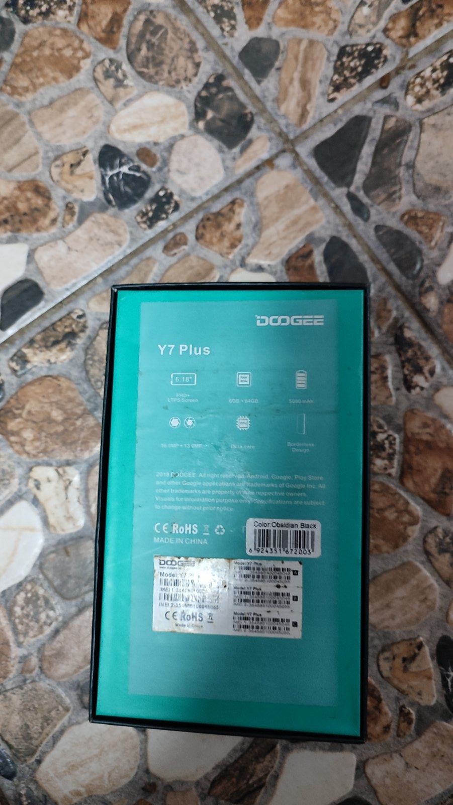 Смартфон DOOGEE Y7 Plus 6/64GB Black.