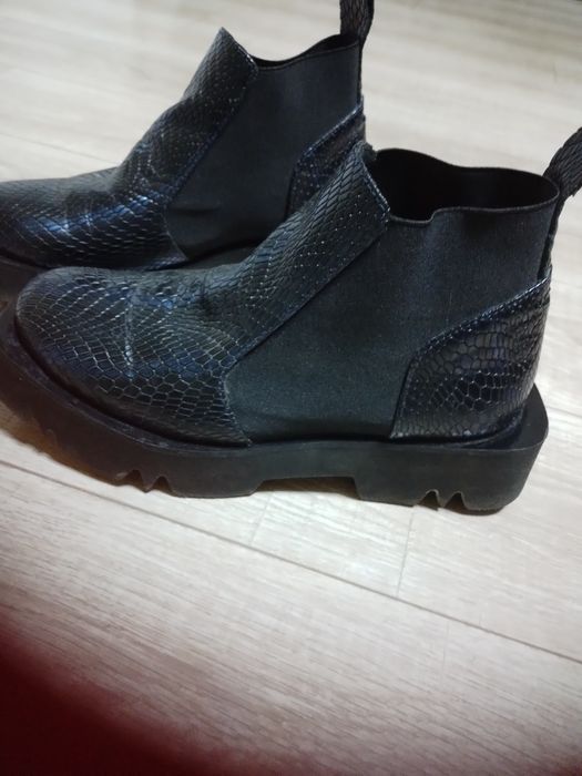 Продам ботинки кожаные б/у