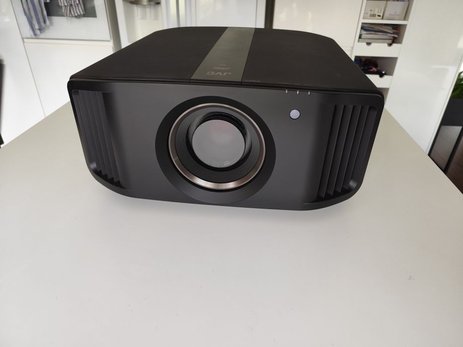 Projektor jvc d-ila 7nbe