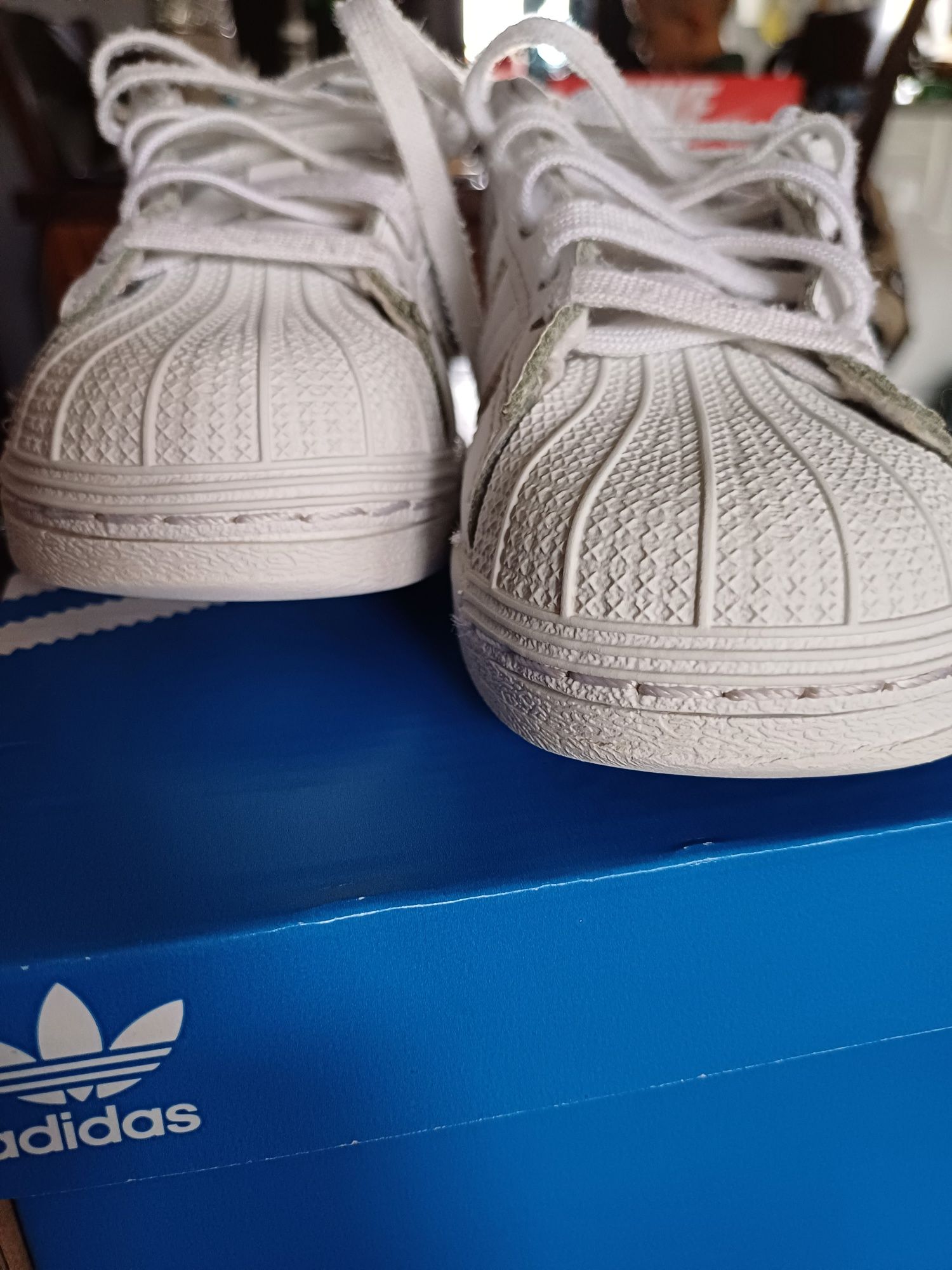 Buty Adidas Superstar roz.30