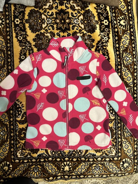 Теплая флисовая кофточка для девочки