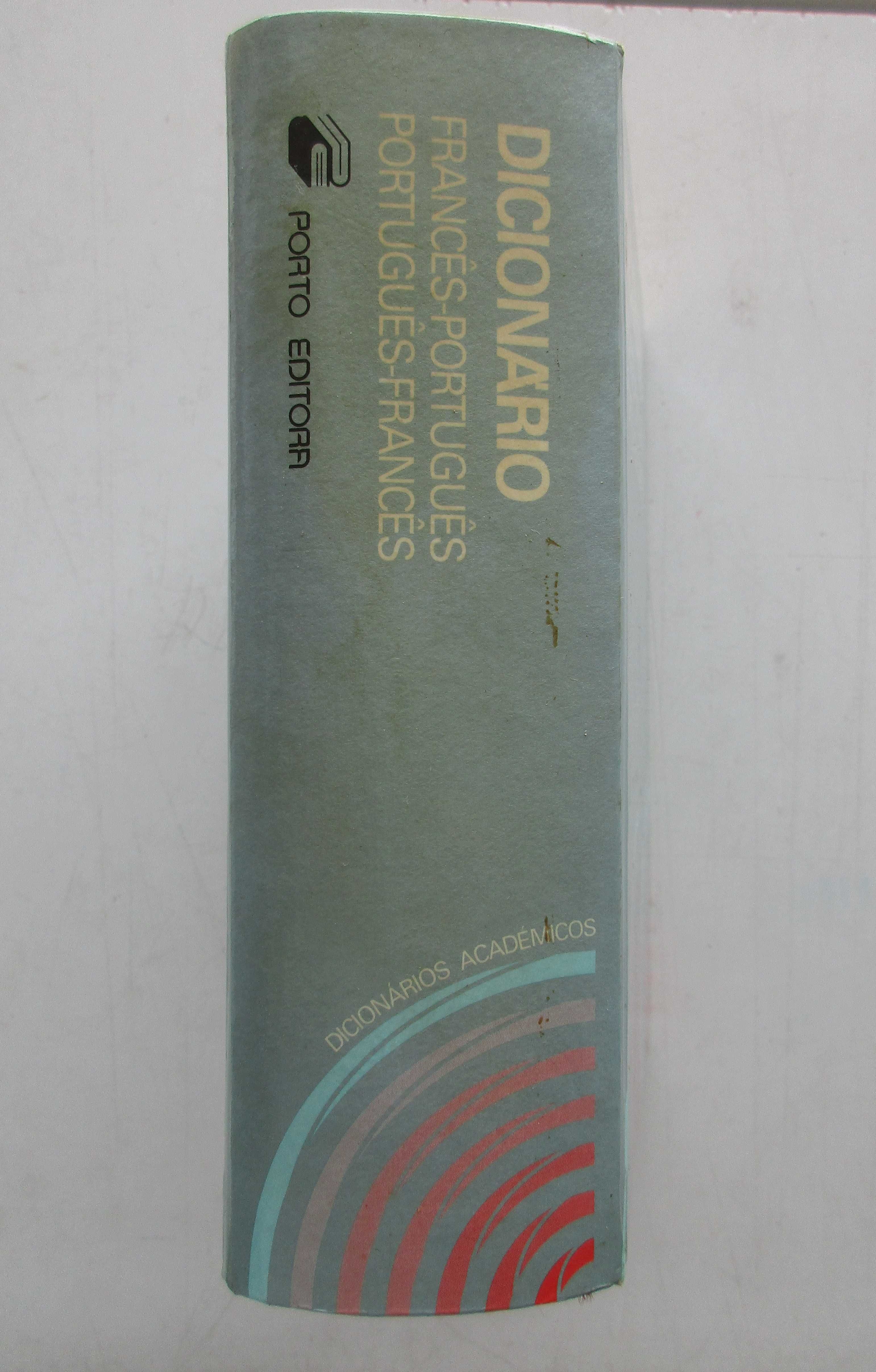 Português - Francês .. + .. Francês - Português - - - - - Dicionário