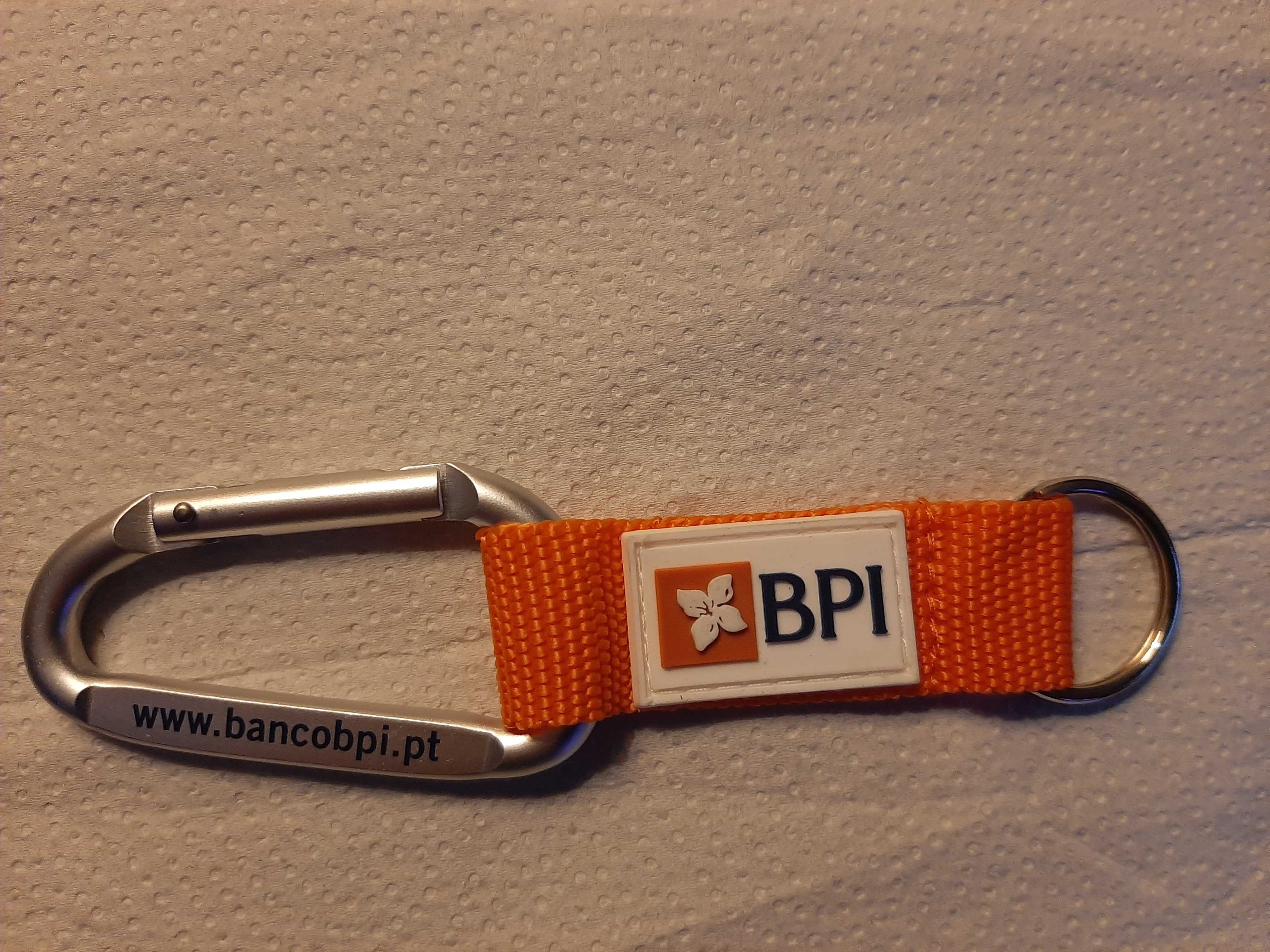 59 Portas chaves. Banco BPI e Banco Borges Irmão.BPI  mosquetão .