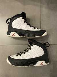 Buty Jordan 9 retro roz. 40.