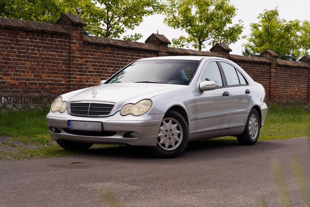 Mercedes-Benz Klasa C Mercedes-Benz W203, Automat, Benzyna + LPG, Przebieg 164kkm