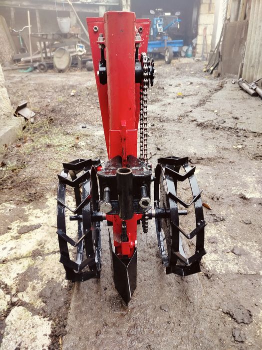 Саджалка часночна до мотоблока