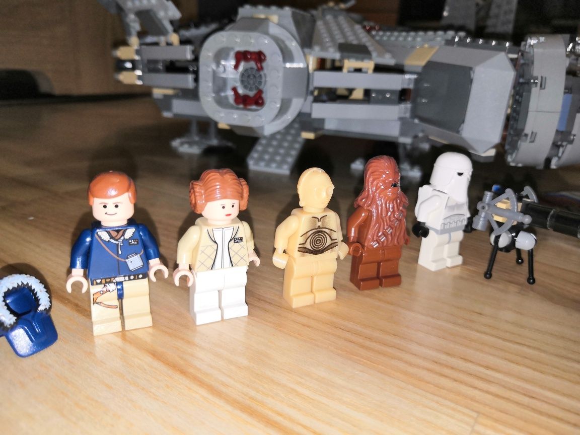 Lego 4504 Star Wars Sokół Millennium