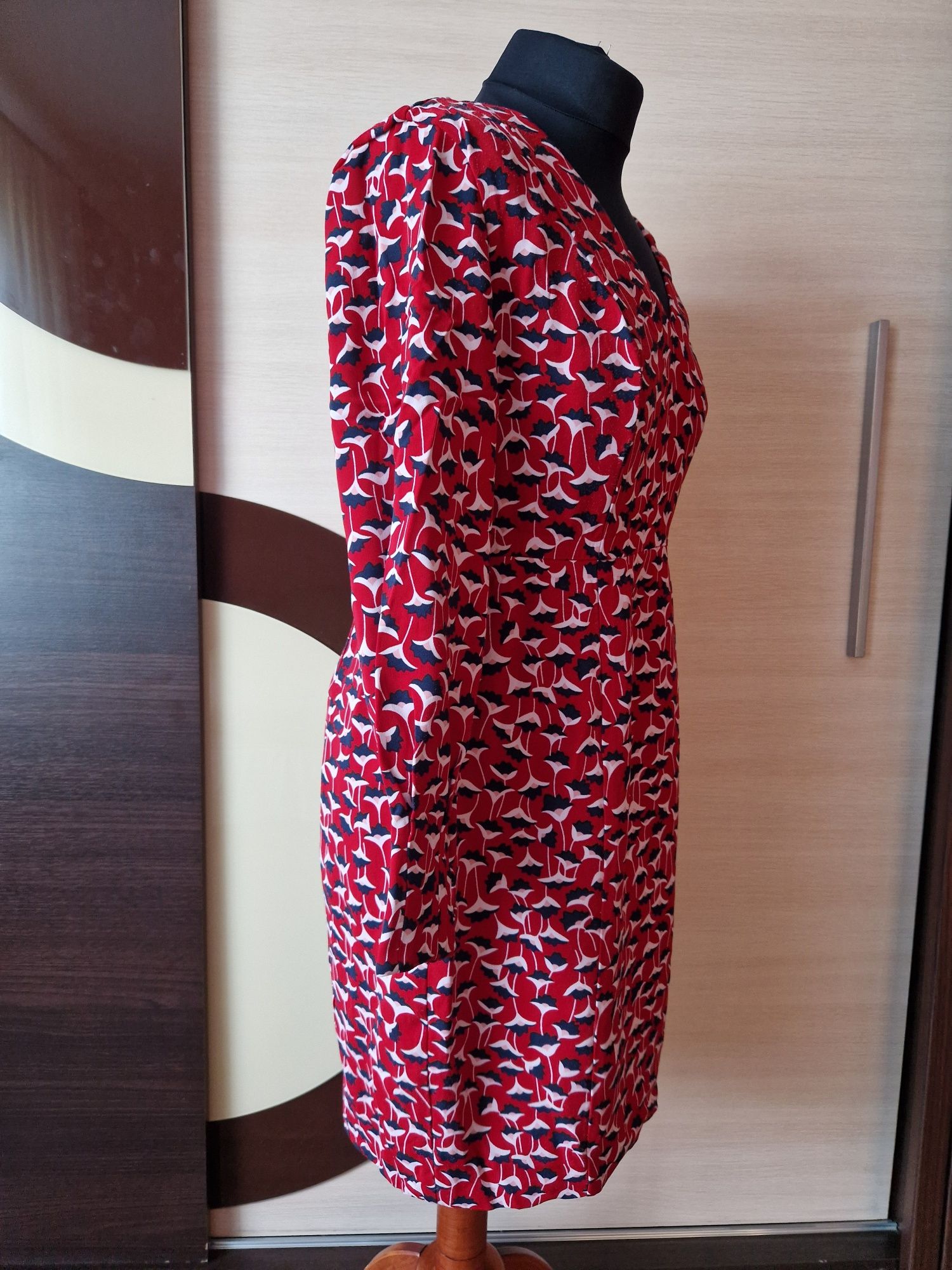 Czerwona elegancka sukienka Boden