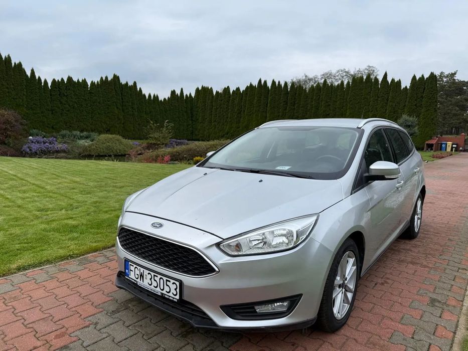 Ford Focus mały przebieg super stan