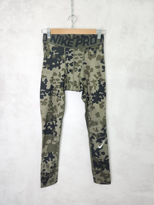 Спортивные компресионные термо лосины тайтсы штаны Nike pro combat