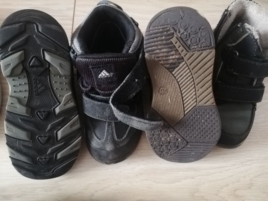 Buty dla chłopca r. 25 i 26 adidasy, kapcie