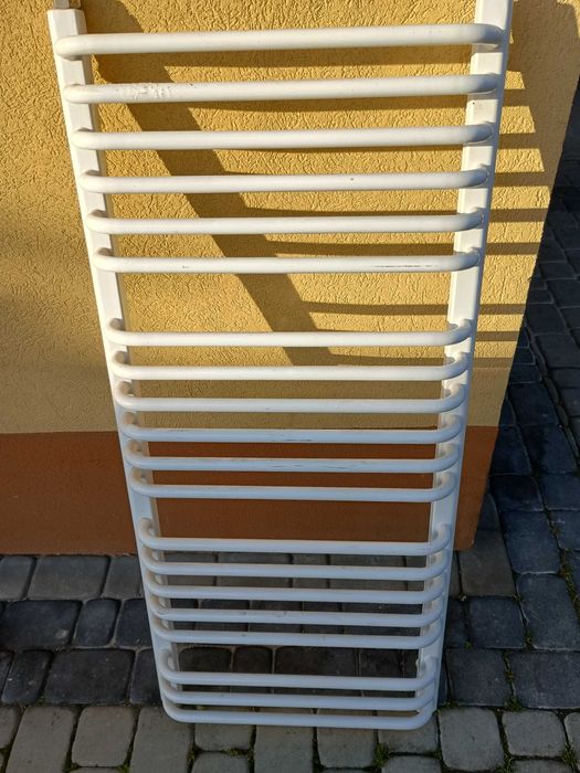 Grzejnik pokojowy i łazienkowy drabinka