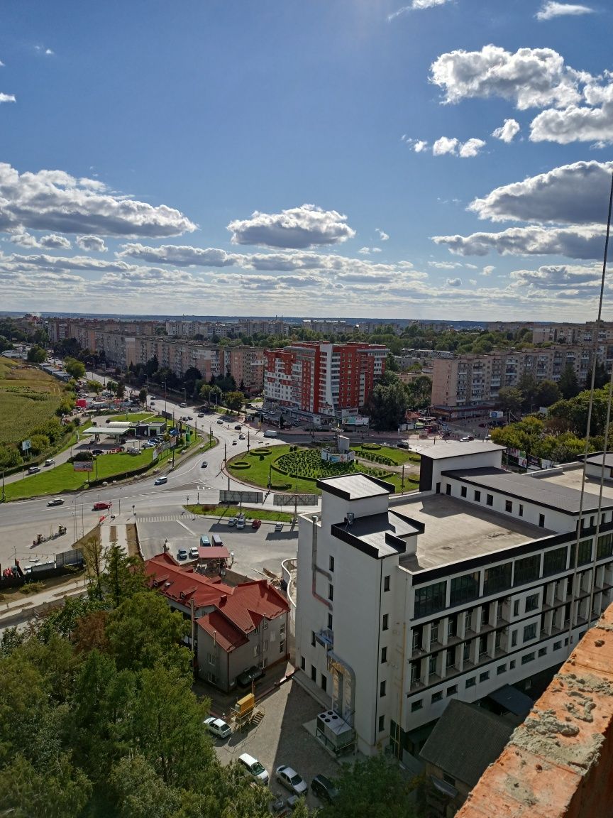 Продаю власну квартиру