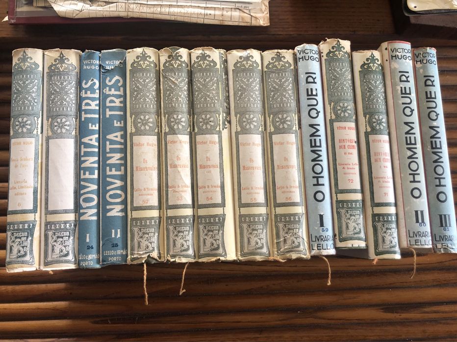 Varios livros de Vitor Hugo antigos