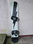 Deska snowboardowa Burton Custom 166cm 165cm z wiązaniami
