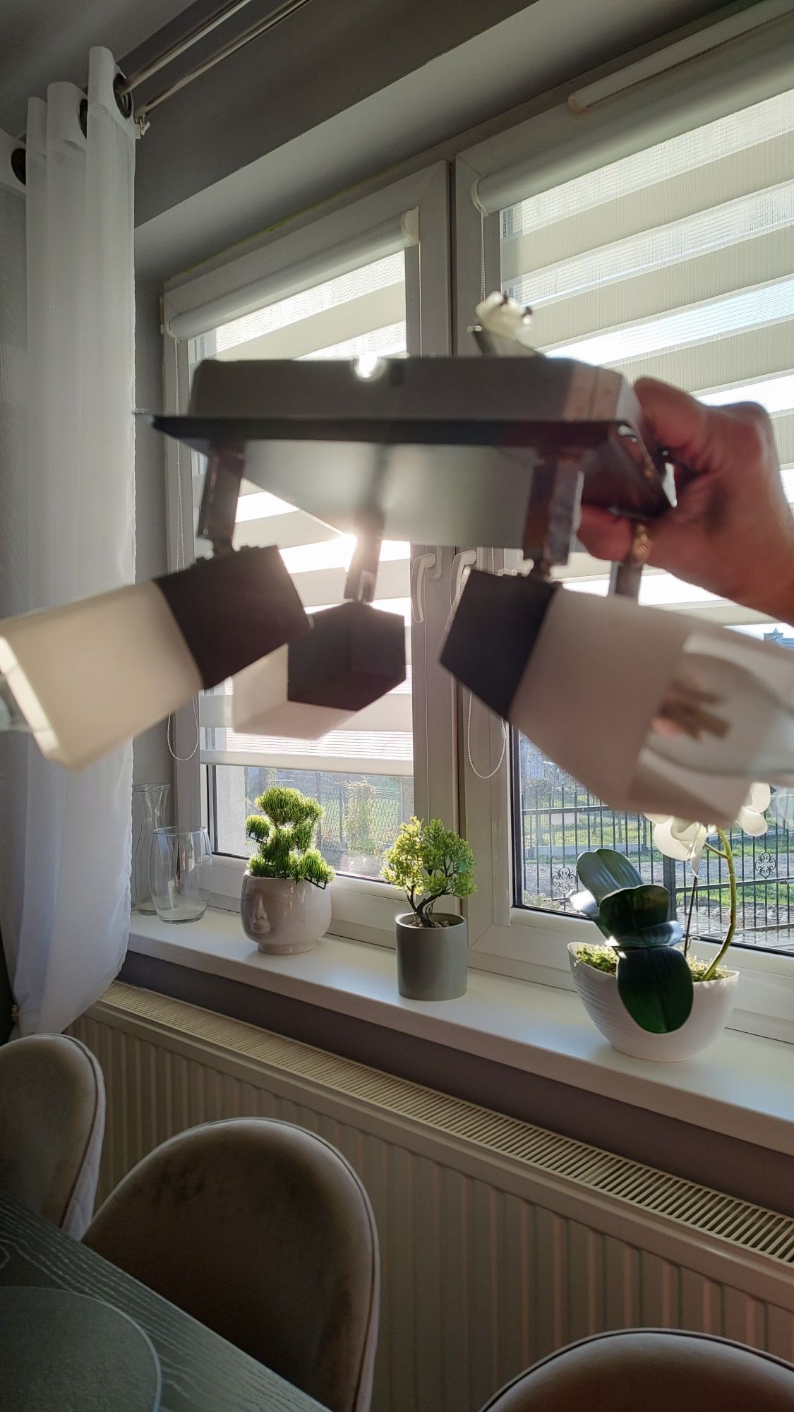 Lampa sufitowa ciemny brąz
