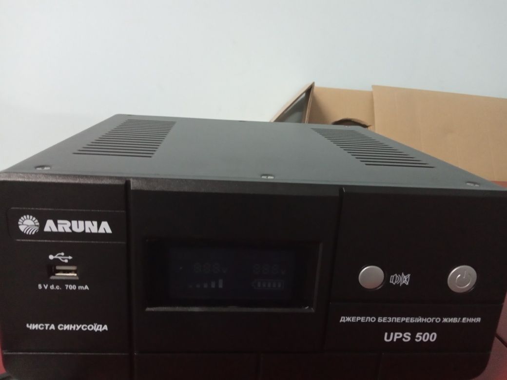 Джерело безперебійного живлення  інвертор UPS Aruna 500