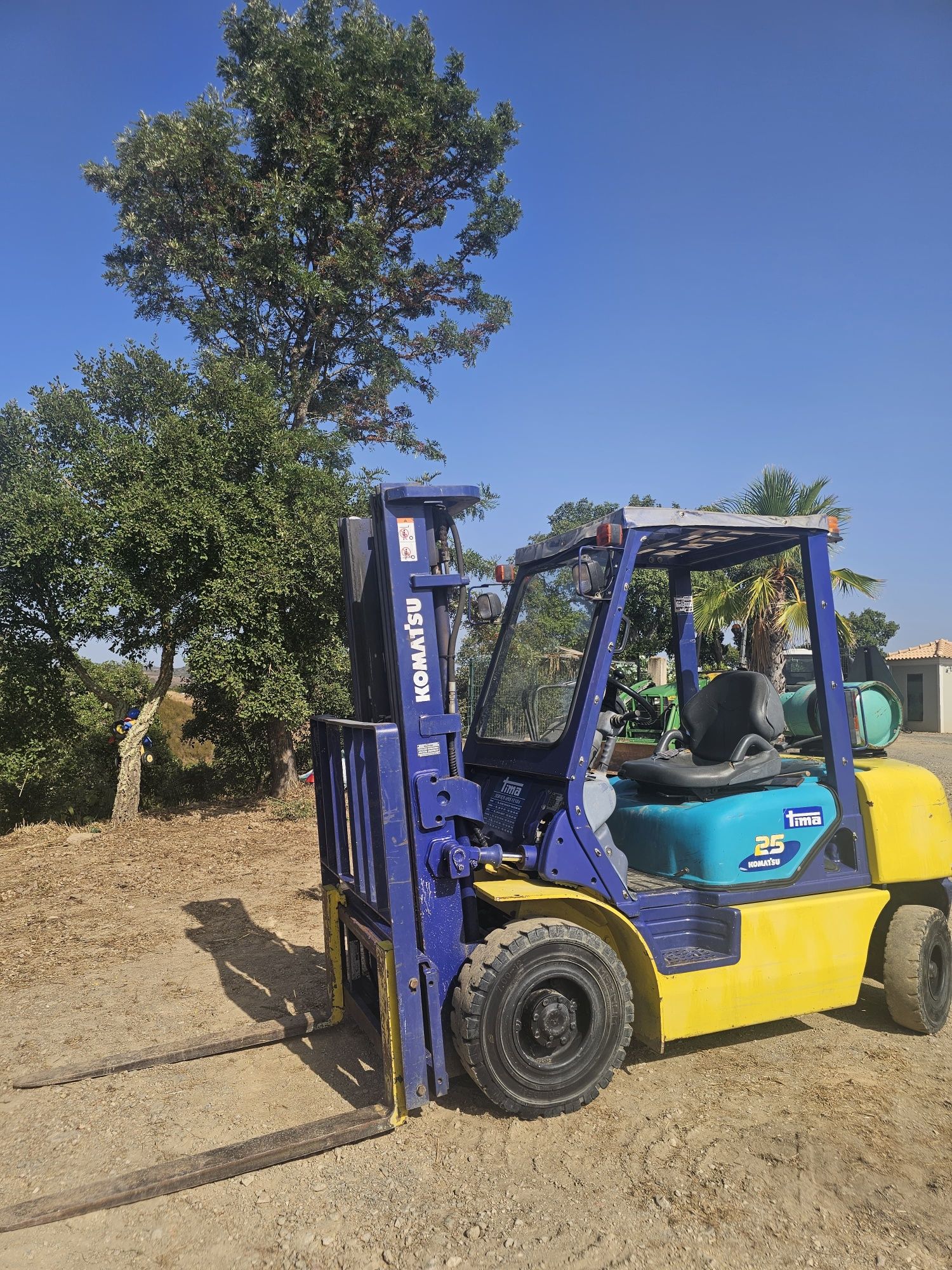 Empilhador Komatsu