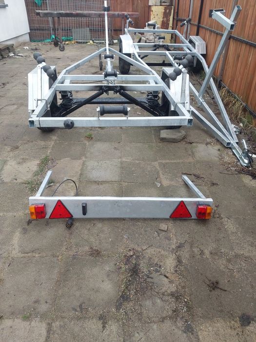 Przyczepa podłodziowa, wózek slipowy typu SAM