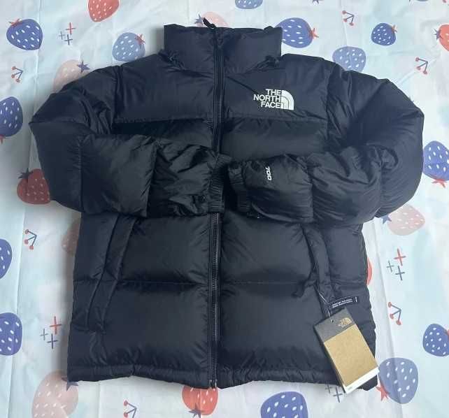 Czarna-kurtka -ITNFI- NorthFace-700-Rozmiary-S
