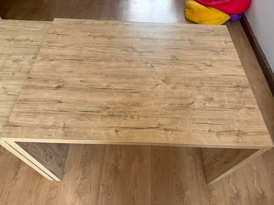 Стіл компютерний