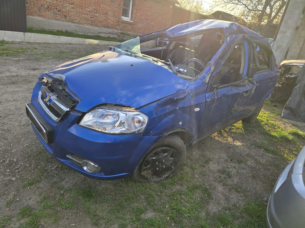 Шрот запчастини розбор Шевроле Авео Т250 1.5 2011р