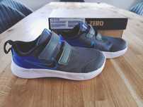 Buty marki Nike rozmiar 27. Nowe