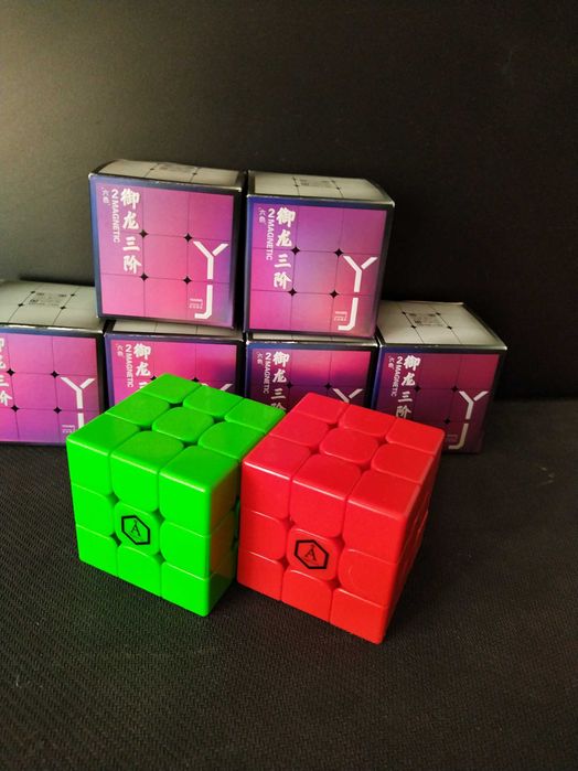 Кубик 3х3x3 "Yulong V2 M Power"
