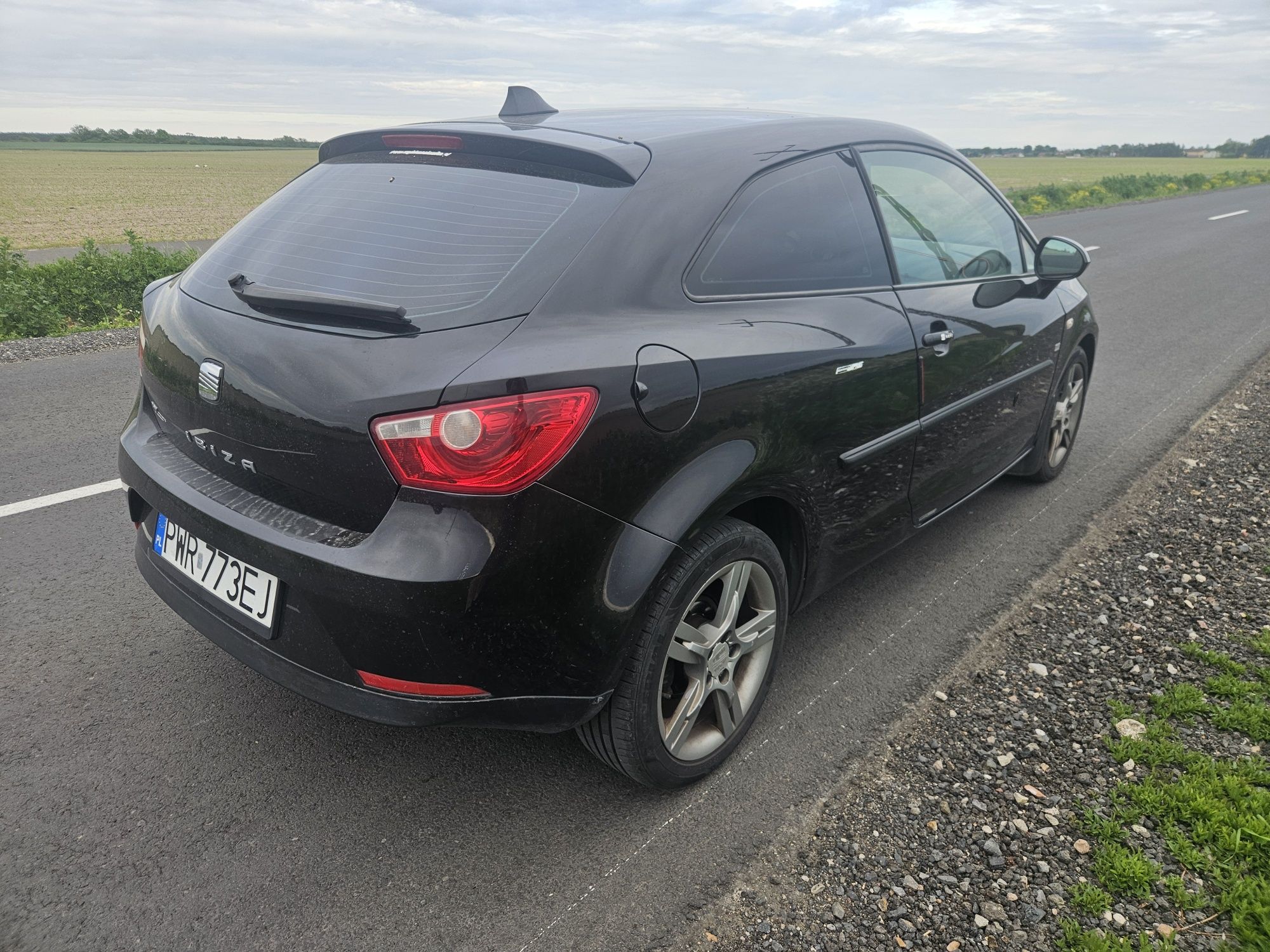 Seat Ibiza 3 10r 1.6Tdi 90km tempomat klima