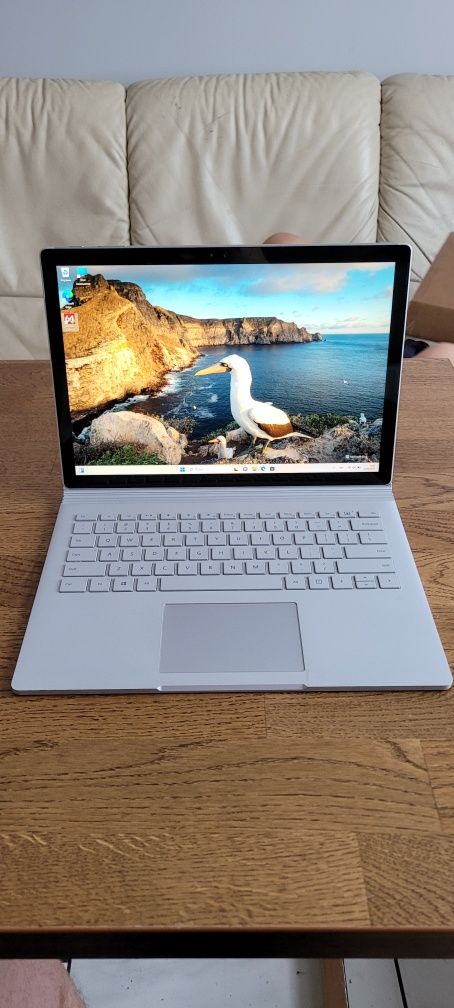 Surface ремонт , та запчастини.