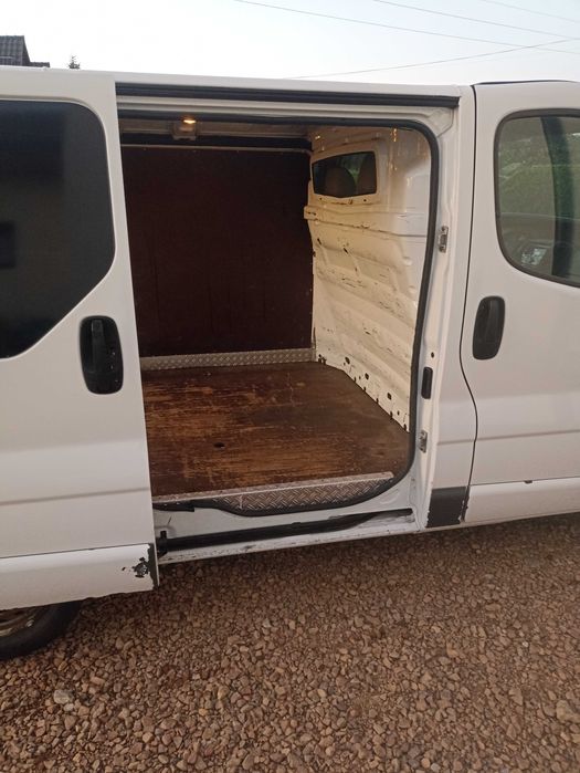 Opel vivaro 2.0 cdti