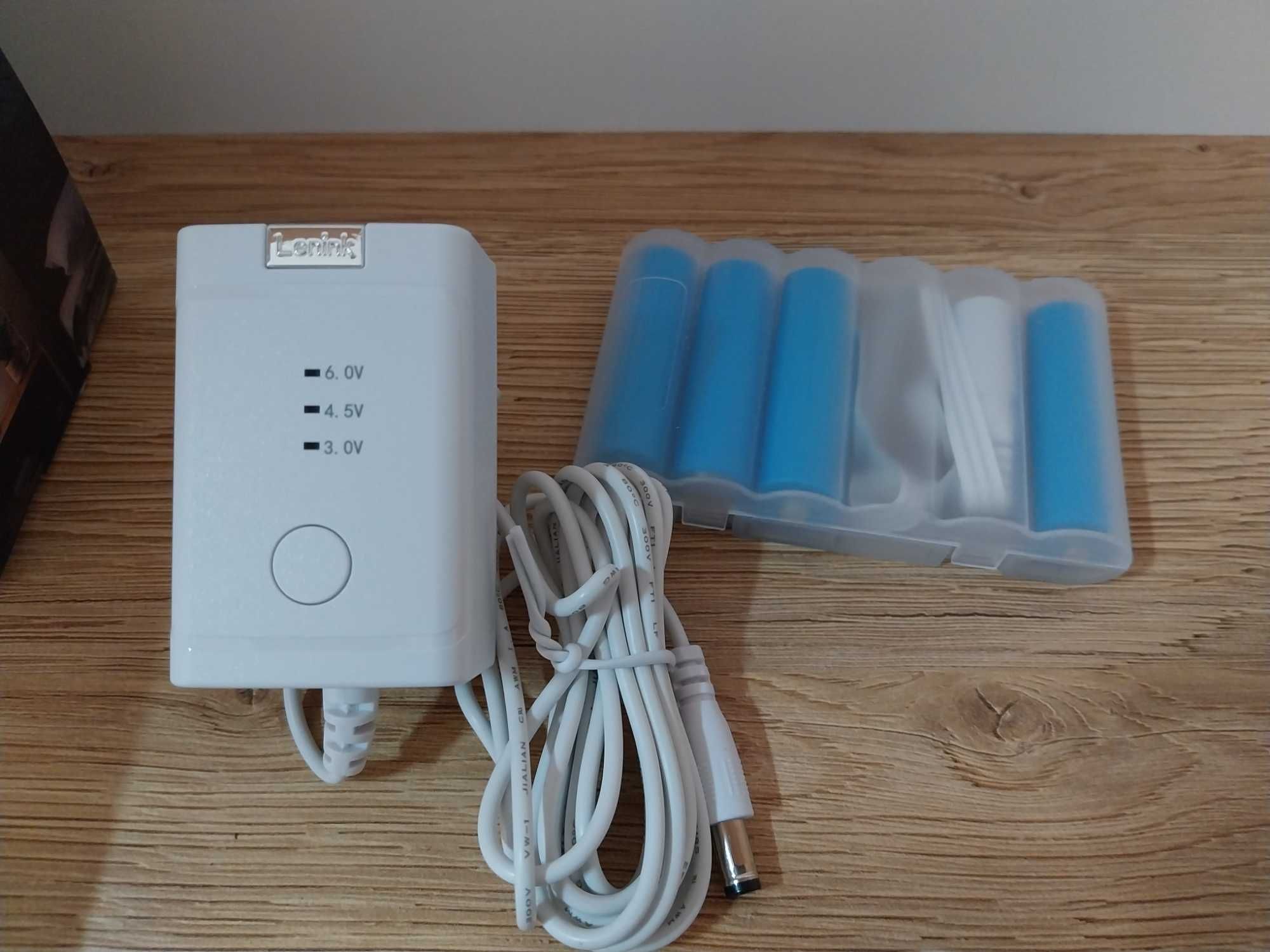 Lenink 3-6V Regulowany Adapter Baterii - Zamiennik dla 2-4 Baterii AA