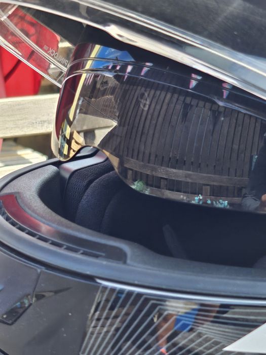 Capacete modular Schubert E2 Defender com intercomunicador Sc2