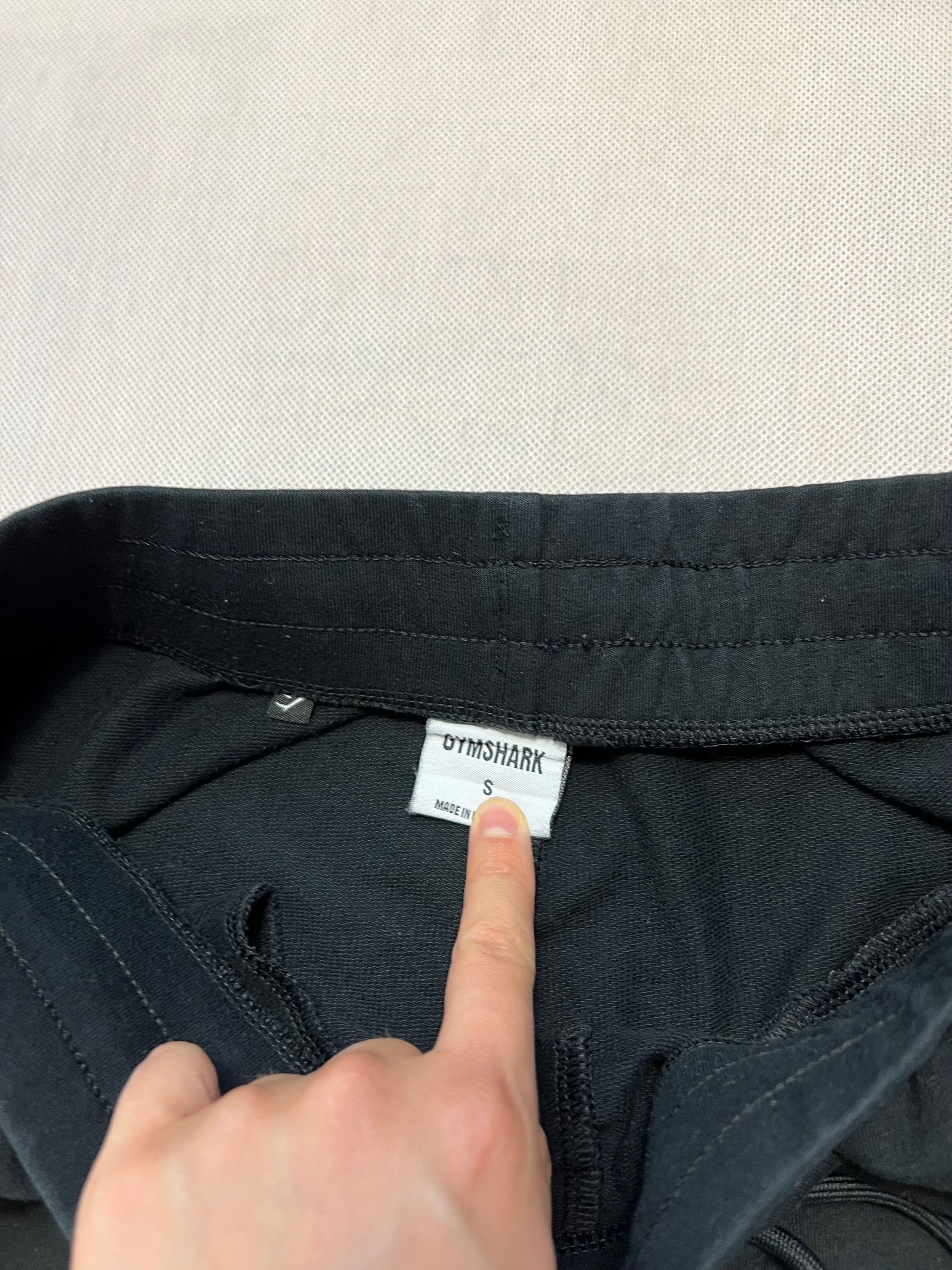 Dresy Gymshark logo black
