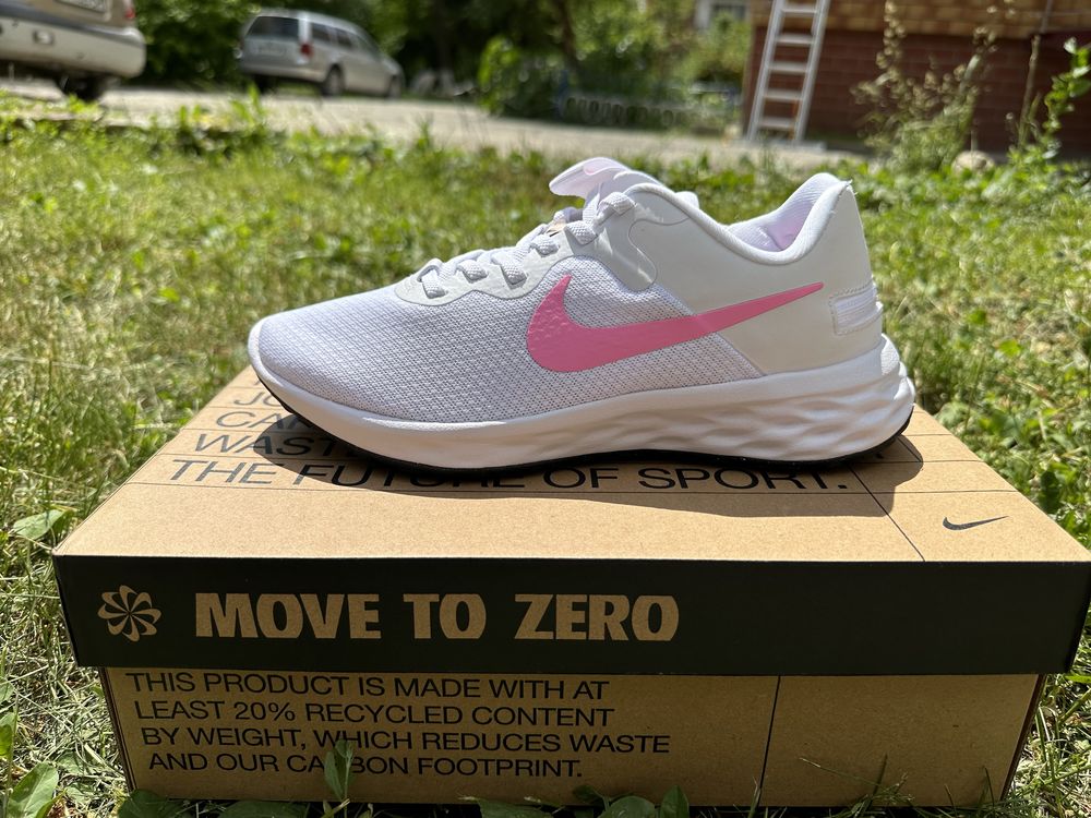 Кросівки жіночі NIKE W REVOLUTION 6 FLYEASE DC8997-100. Оригінал