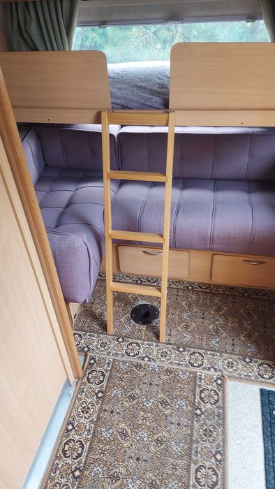 Sprzedam rodzinną przyczepę kempingową