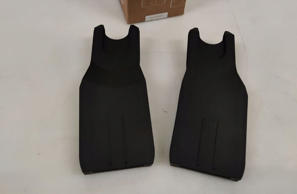 Hauck Move z adapterem Simply Universal Black