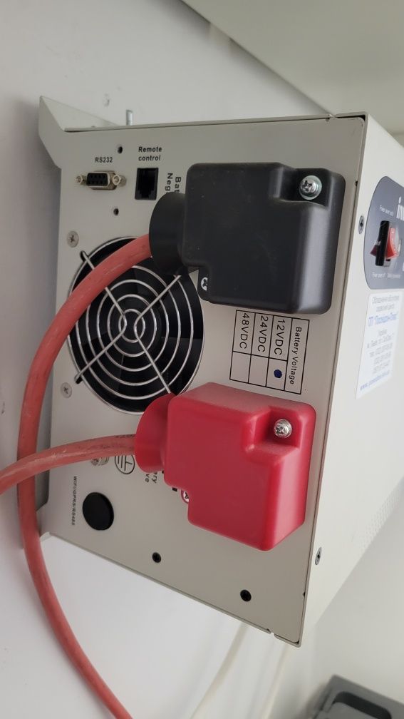 Інвертор для резервного живлення INVT BN1012C