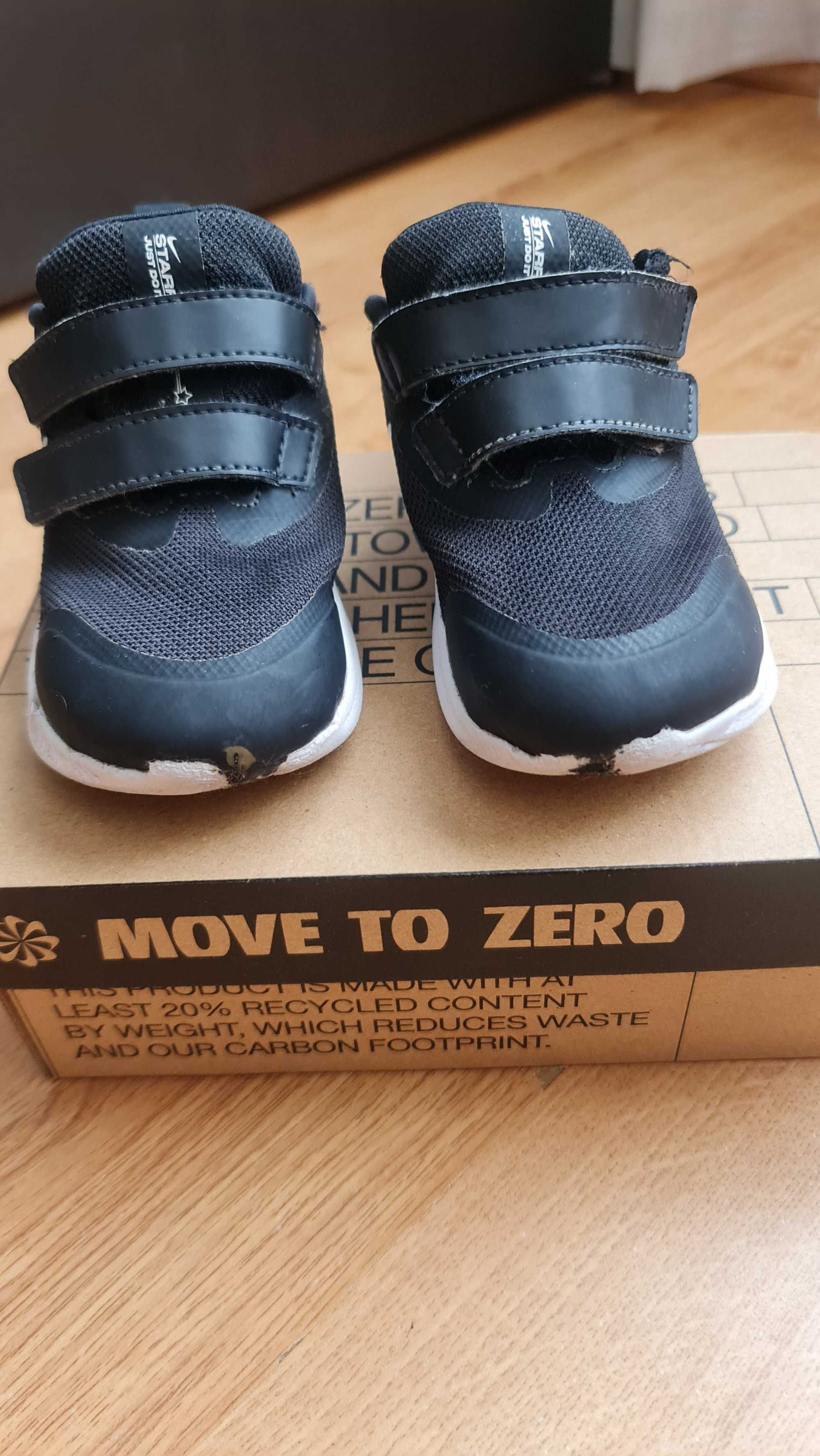 2 pares de sapatilhas Nike Star Runner Criança n.º 26