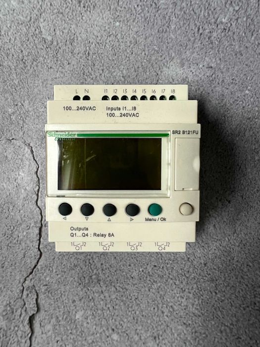 Przekaźnik programowalny ZELIO LOGIC AC SR2B121FU Schneider Electric