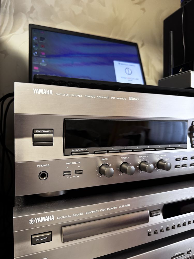 Музыкальный центр Yamaha+акустика Fisher Oktavia 600